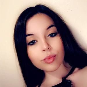 Meet your Posher, Madi